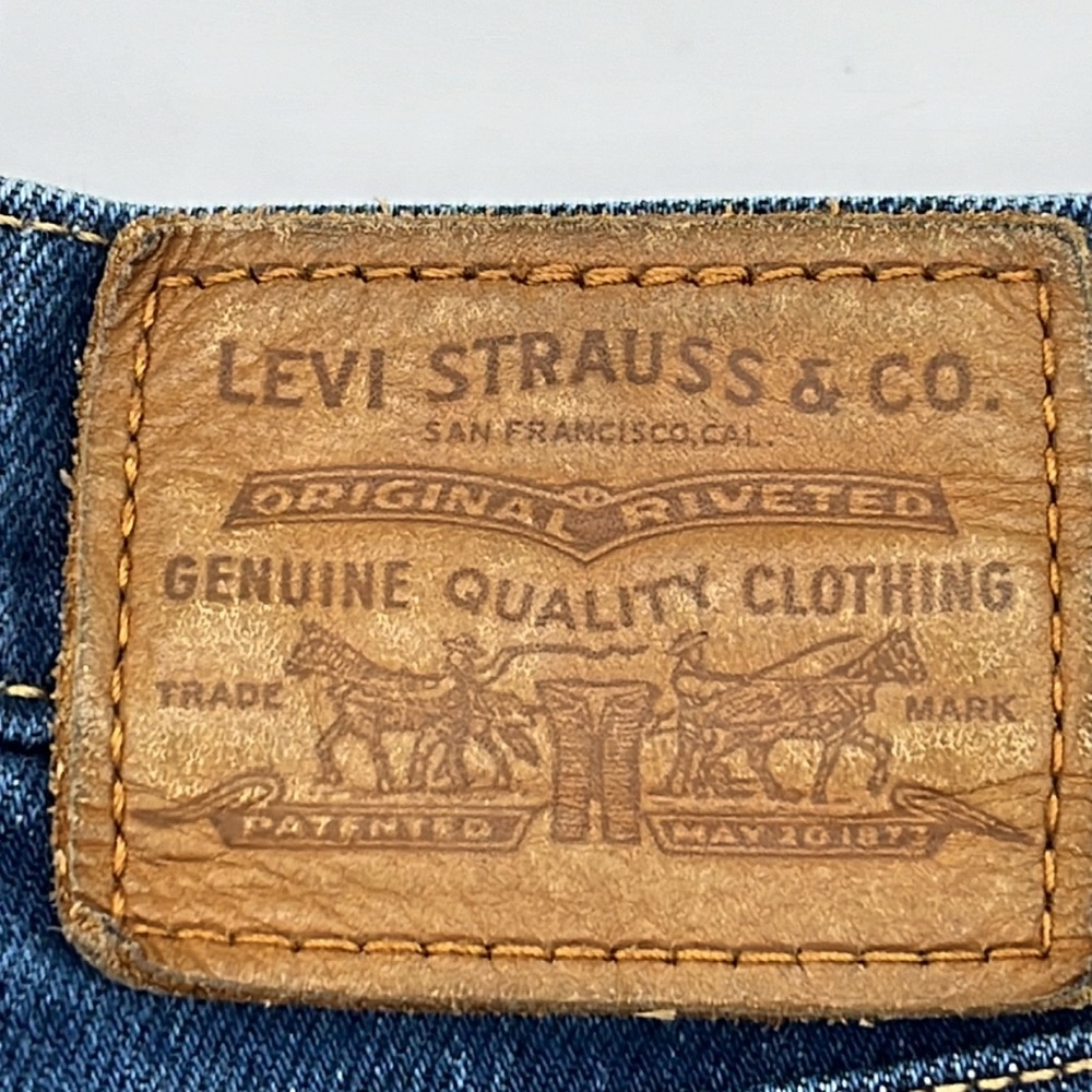 Levi’s RibCage Boot Cut Jeans - Picture 7 of 13